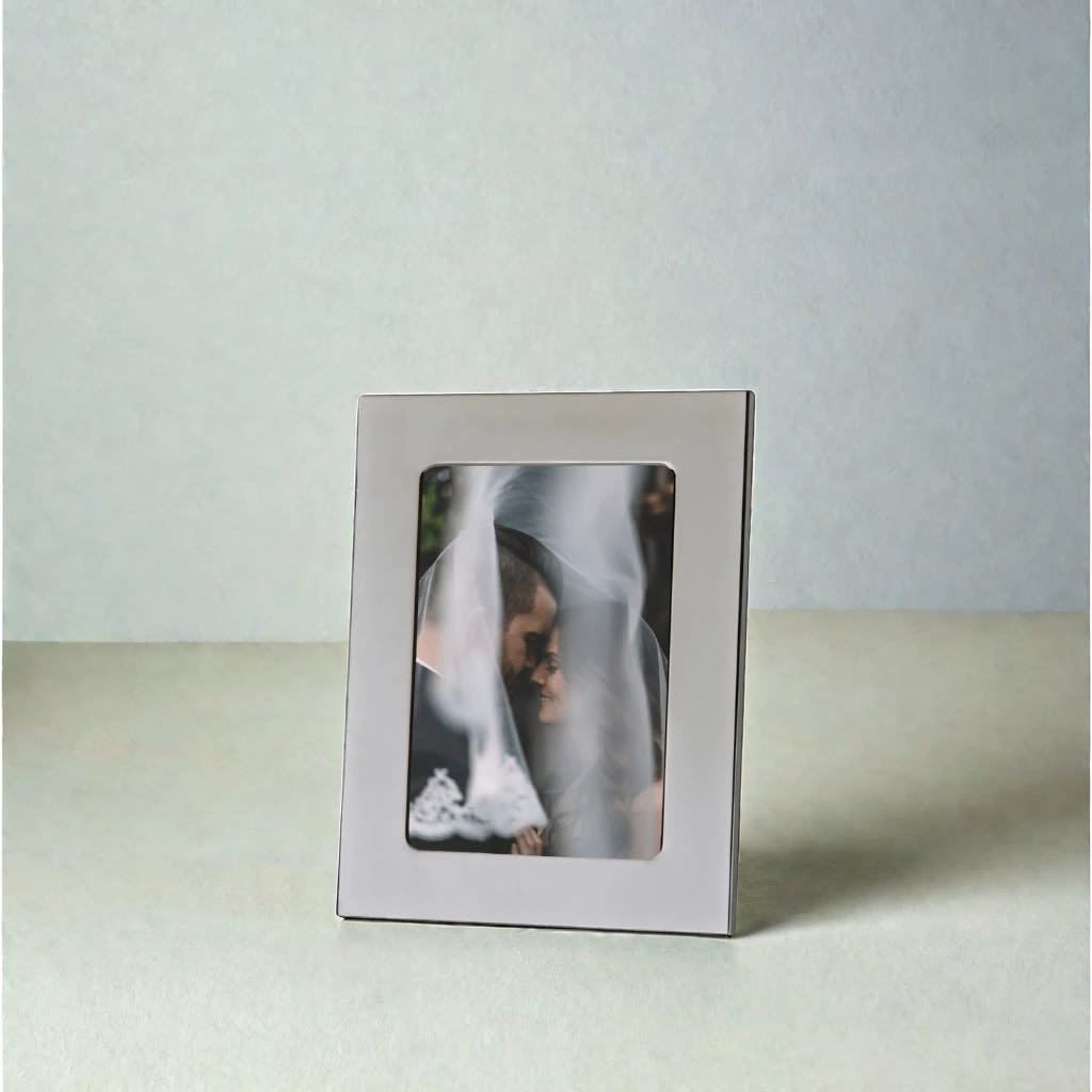 Silhouette Photo Frame - 5x7