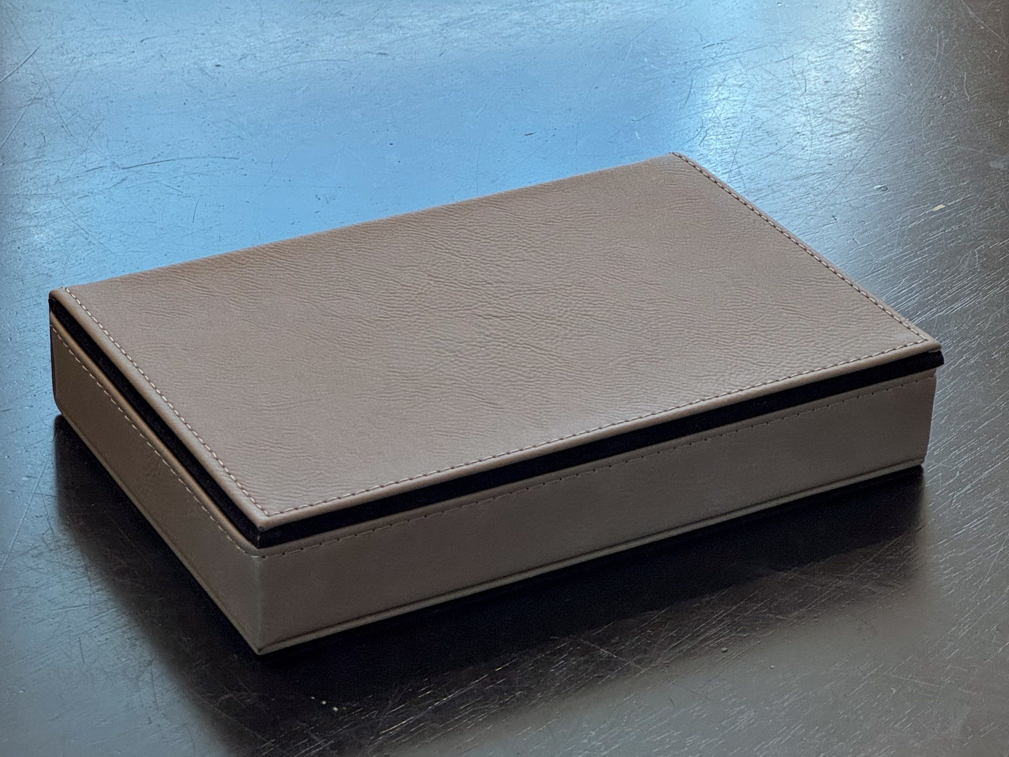 Leatherette 2 Card Deck Set, Grey 5" X 7.75"