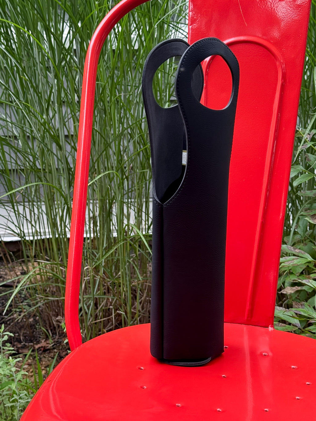 Leatherette Wine Holder in Black - 14.5"